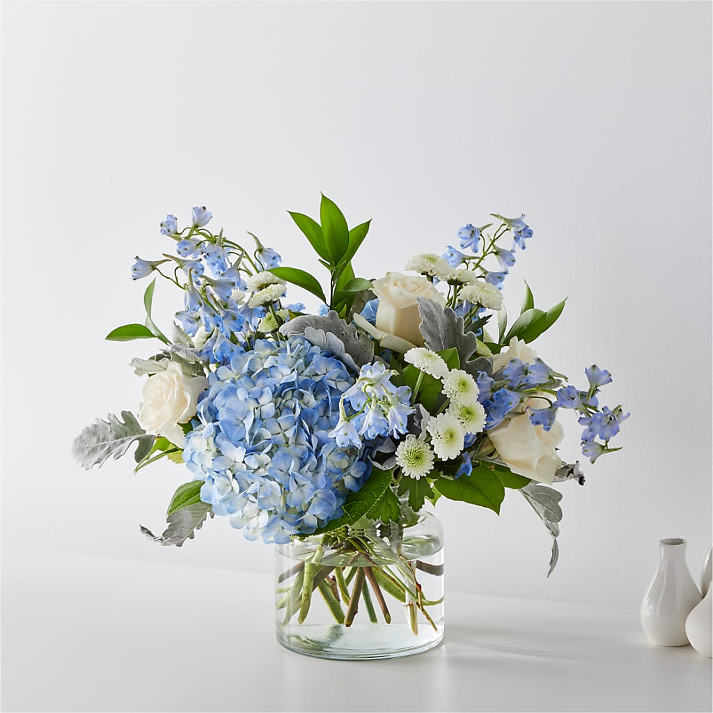 Coastal Blossom Bouquet – MARTHA'S FLOWER & GIFT SHOP, Bushnell FL