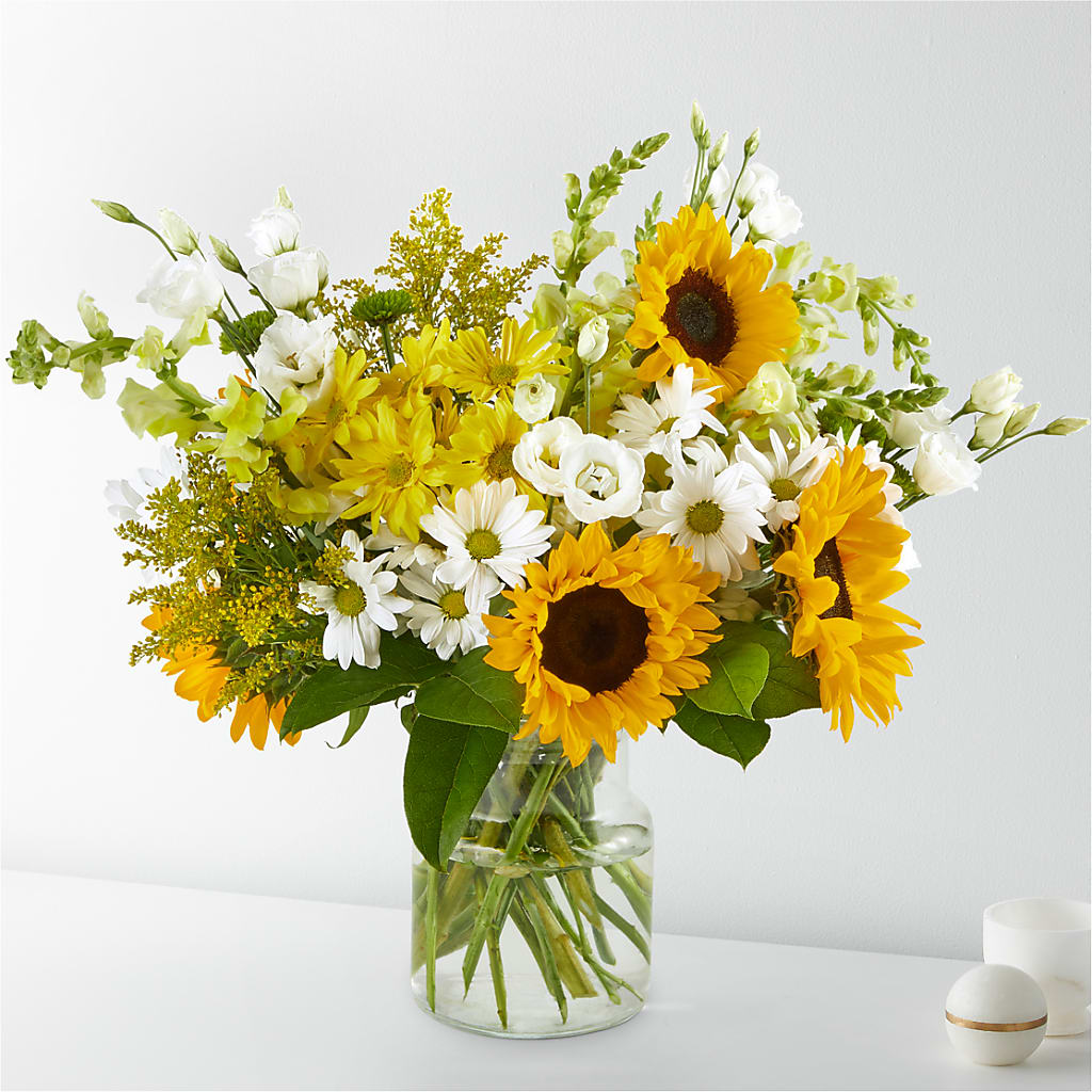 Hello Sunshine Bouquet – MARTHA'S FLOWER & GIFT SHOP, Bushnell FL