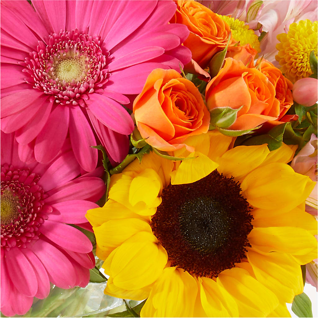 Florist Original Mixed Bouquet – MARTHA'S FLOWER & GIFT SHOP, Bushnell FL