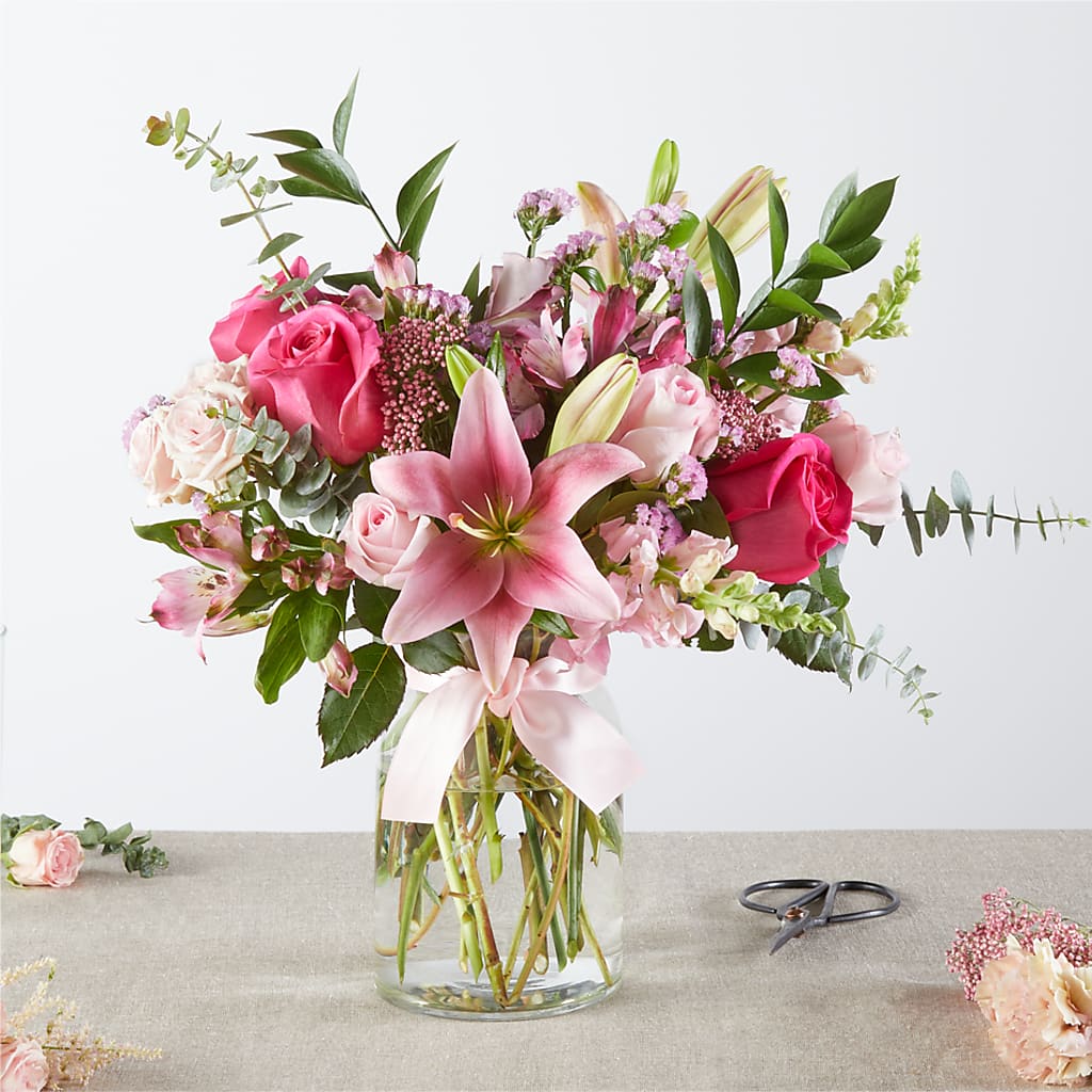 Pink Ribbon - A Florist Original – MARTHA'S FLOWER & GIFT SHOP, Bushnell FL