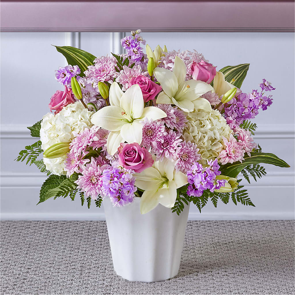 Heaven Sent Floor Basket – MARTHA'S FLOWER & GIFT SHOP, Bushnell FL