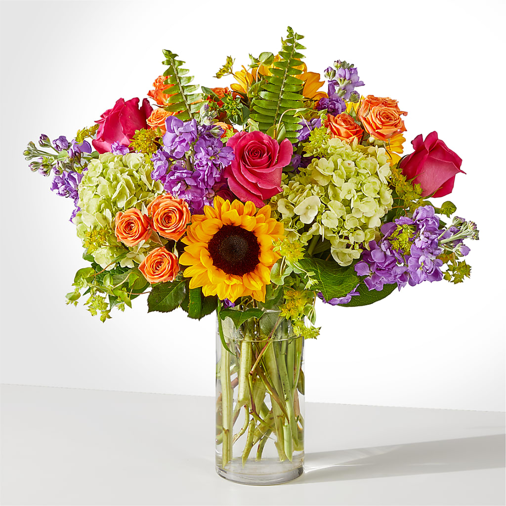 Vibrant Greetings Bouquet – MARTHA'S FLOWER & GIFT SHOP, Bushnell FL