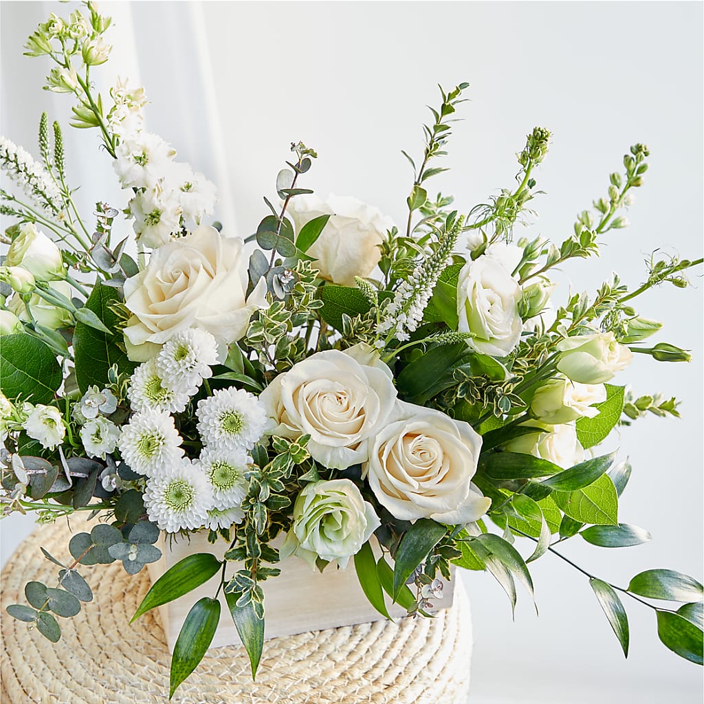 Cashmere Bouquet – MARTHA'S FLOWER & GIFT SHOP, Bushnell FL