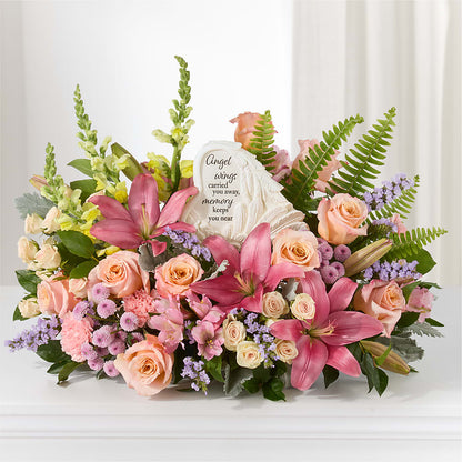 Gentle Light Arrangement – MARTHA'S FLOWER & GIFT SHOP, Bushnell FL