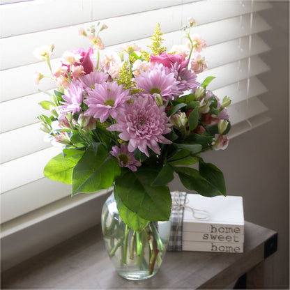 Pastel Tradition - A Florist Original – MARTHA'S FLOWER & GIFT SHOP, Bushnell FL