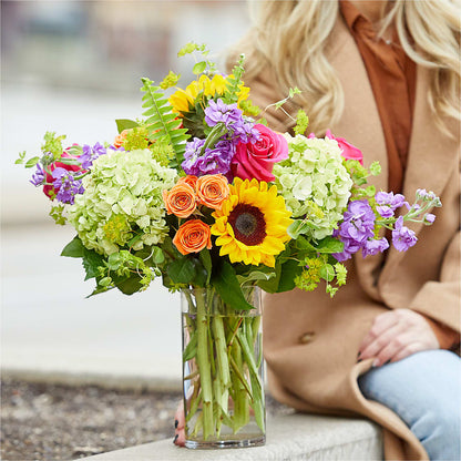 Vibrant Greetings Bouquet – MARTHA'S FLOWER & GIFT SHOP, Bushnell FL